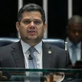 PEC do fim da escala 6x1 só deve ser votada após as eleições imagem