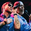 Péricles e Ferrugem unem gerações do pagode em show na Bahia imagem