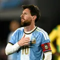 Perto de se aposentar, Messi recebe convite para jogar a Libertadores imagem