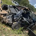 Quatro pessoas ficam feridas após capotamento de carro na Bahia imagem