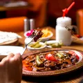 Restaurante famoso é investigado por vender prato com carne suspeita imagem