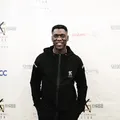 Seedorf é anunciado como novo treinador de gigante da Série A imagem