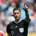 Técnico do Egito e Zico são punidos por críticas à arbitragem na Copa imagem