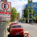Transalvador regulamenta 47 novas vagas de Zona Azul em dois bairros imagem