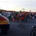 Trânsito trava na BR-325 após acidente entre ciclista e ônibus imagem