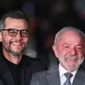 "Uma tragédia": declara Wagner Moura a possível vitória de Flávio imagem