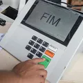 Urnas eletrônicas funcionam mesmo com queda de energia em Salvador imagem