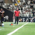Vitória vence um jogo em seis e vive seu pior momento no Brasileirão 2026 imagem
