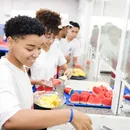 Bahia serve 1,5 milhão de refeições diárias e celebra Dia da Alimentação
