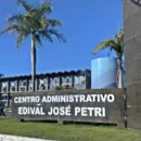 Concurso de prefeitura oferece R$ 8,6 mil em 64 vagas; veja em quais
