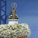 Fiéis celebram Nossa Senhora Aparecida com missas e procissões na Bahia