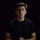 Nikolas Ferreira ataca Lulinha e apresenta dossiê; veja