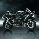 Nova Kawasaki Ninja ganha motor revisado, piloto automático e mais