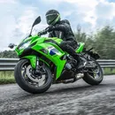 Nova Kawasaki Ninja muda dianteira e ganha freios radiais