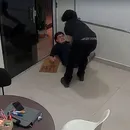 Professor é esfaqueado 9 vezes por aluno de 14 anos durante aula