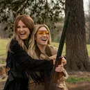 Só 8 episódios: série divertida da Netflix é ideal para sábado (19/09)