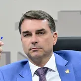 Flávio Bolsonaro e Lula obrigam Globo a tomar decisão praticamente rara em 2026