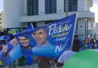 7 de Setembro: bandeiras de Neto com Flávio surgem em ato em Salvador