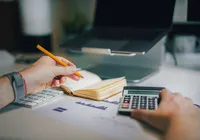 A Reforma Tributária vai mudar o preço do seu produto. O setor comercial já sabe disso?