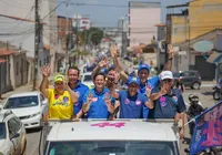 ACM Neto faz ato de 20 km em Conquista e reforça campanha no interior