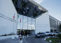 Após cancelar contrato durante gravidez de risco, plano deve indenizar gestante