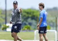 Artilheiro na base, joia do Bahia amarga 5 meses sem jogar com Ceni