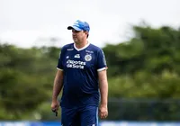 Bahia e Vitória estão entre os times que não demitiram treinador em 2026
