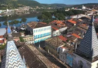 Cachoeira aprimora talentos para música
