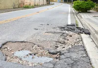 Caiu em um buraco? Saiba como consertar seu carro de graça