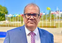 Carlos Muniz abre possibilidade de antecipar eleição da presidência da Câmara