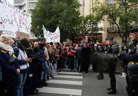 Clássico entre PSG e Lyon é adiado por conta de protestos na França