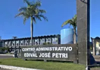 Concurso de prefeitura oferece R$ 8,6 mil em 64 vagas; veja em quais