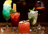 Dia das Bruxas: aprenda a fazer 3 drinks fáceis para experimentar