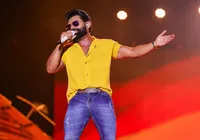 EUA barram equipe de Pablo e cantor cancela shows