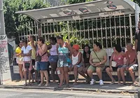 Falta de ônibus gera reclamações de eleitores em Salvador e outras cidades