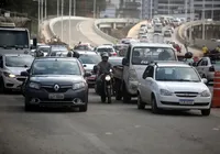 Feriadão deve aumentar o fluxo de veículos nas rodovias da Bahia