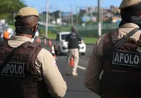 Homem é preso com carro roubado e diz ser funcionário da ALBA em Salvador