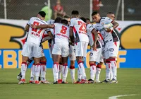 Jogador emprestado pelo Vitória marca golaço na Série B