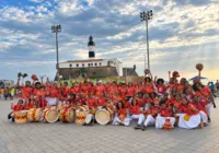 Maracatu Ventos de Ouro leva à rua força da ancestralidade negra
