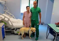 Mulher cega há 5 anos recupera visão após cirurgia inédita