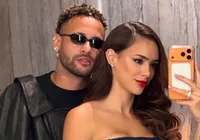 Neymar critica Bruna Biancardi após ver filha com camisa de time rival