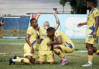Padre coloca clube à venda por R$ 1,5 milhão e recebe seis propostas