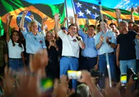 Partido aliado de Flávio reconhece vitória de Lula após carta golpista