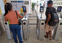 Passageiros dos ônibus de Salvador já podem pagar passagem com QR Code
