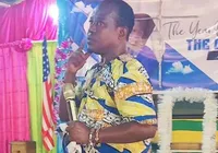 Pastor usa saltos para fazer pregações e diz que é "missão de Deus"