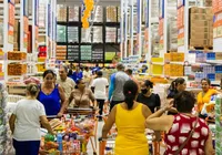 Rede de supermercados vai distribuir vales-compras e prêmio de R$ 700 mil na Bahia