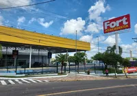 Supermercado impõe jornadas de 15h e vira alvo de ação de R$ 200 mil