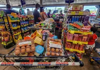 Supermercados registram alta nas vendas após proibição das bets
