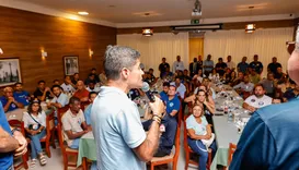 ACM Neto recebe apoio de lideranças de 9 cidades no final da campanha