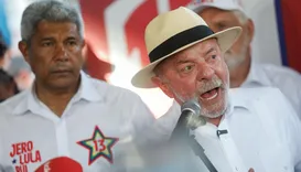 Antes de ato em Salvador, Lula critica sabatina no Jornal Nacional